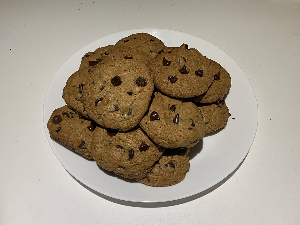皿にのったクッキー